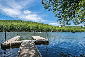 Lake Life HQ by Taylor Made Deep Creek
