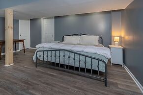 Lake Life HQ by Taylor Made Deep Creek