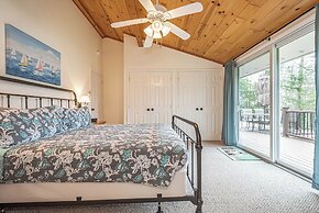 Lakeside Dreamin' by Taylor Made Deep Creek