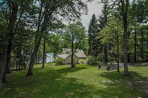 Lakeside Dreamin' by Taylor Made Deep Creek