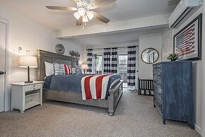 Lakeside Dreamin' by Taylor Made Deep Creek
