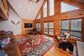 Duck Pond Lodge by Taylor Made Deep Creek