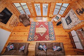 Duck Pond Lodge by Taylor Made Deep Creek