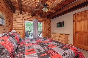 Duck Pond Lodge by Taylor Made Deep Creek