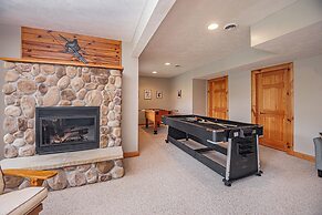 Duck Pond Lodge by Taylor Made Deep Creek