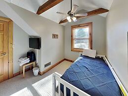 Duck Pond Lodge by Taylor Made Deep Creek