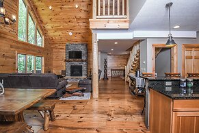 Maple Manor by Taylor Made Deep Creek