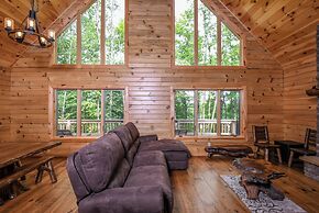 Maple Manor by Taylor Made Deep Creek