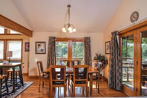 Mountain Top Lodge by Taylor Made Deep Creek