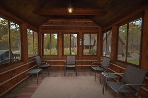 Mountain Top Lodge by Taylor Made Deep Creek