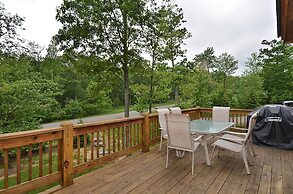 Mountain Top Lodge by Taylor Made Deep Creek