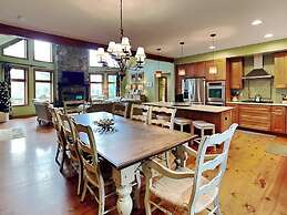 Mountainlair by Taylor Made Deep Creek