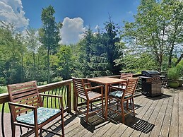Mountainlair by Taylor Made Deep Creek