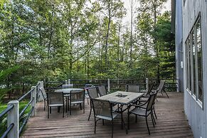 Nature's Retreat by Taylor Made Deep Creek