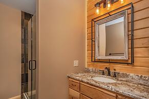 Parhelion Chalet by Taylor Made Deep Creek