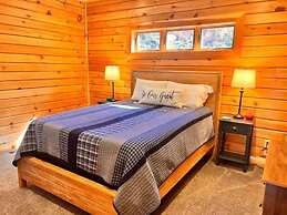 Parhelion Chalet by Taylor Made Deep Creek