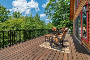 Parhelion Chalet by Taylor Made Deep Creek
