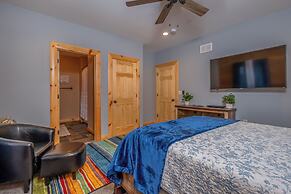 Parhelion Chalet by Taylor Made Deep Creek