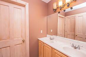 Play-a-way Chalet by Taylor Made Deep Creek
