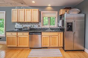 Play-a-way Chalet by Taylor Made Deep Creek