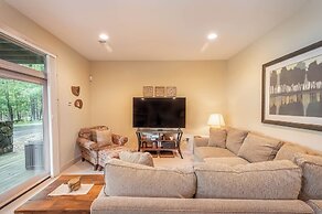Play-a-way Chalet by Taylor Made Deep Creek