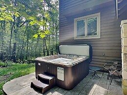 Play-a-way Chalet by Taylor Made Deep Creek