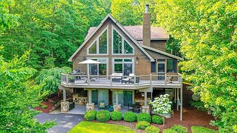 Play-a-way Chalet by Taylor Made Deep Creek