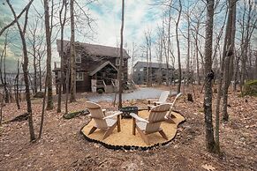 Play-a-way Chalet by Taylor Made Deep Creek