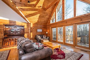 Rock Lodge Cabin by Taylor Made Deep Creek