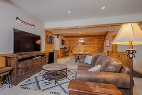Rock Lodge Cabin by Taylor Made Deep Creek