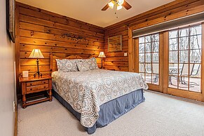 Rock Lodge Cabin by Taylor Made Deep Creek