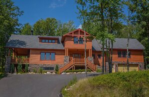 Rockledge Manor by Taylor Made Deep Creek