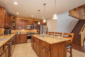 Rockledge Manor by Taylor Made Deep Creek