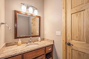 Rockledge Manor by Taylor Made Deep Creek
