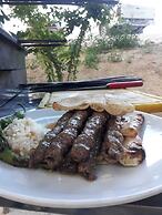 Muhtarın Yeri Et Restoran & Otel