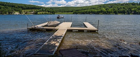 Shelby-on-the-lake by Taylor Made Deep Creek