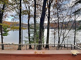 Shelby-on-the-lake by Taylor Made Deep Creek