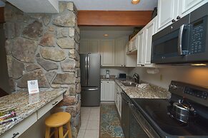 Ski Harbor 07 by Taylor Made Deep Creek