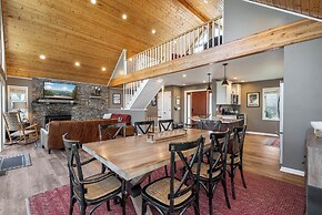 Ski to Shore Chalet by Taylor Made Deep Creek