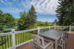 Ski to Shore Chalet by Taylor Made Deep Creek