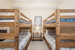 Ski to Shore Chalet by Taylor Made Deep Creek