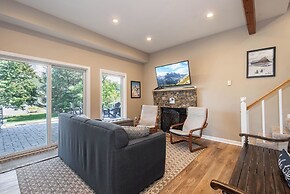 Ski to Shore Chalet by Taylor Made Deep Creek