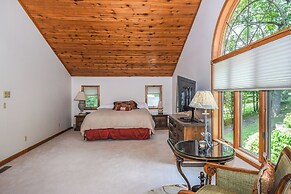 Slip Away Chalet by Taylor Made Deep Creek