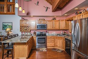 Slip Away Chalet by Taylor Made Deep Creek