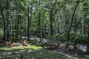 Slip Away Chalet by Taylor Made Deep Creek