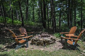 Slip Away Chalet by Taylor Made Deep Creek