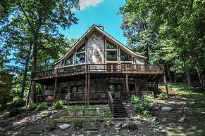 Slip Away Chalet by Taylor Made Deep Creek