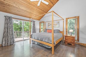 Solar Delight by Taylor Made Deep Creek