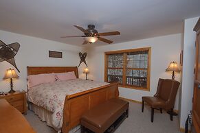 Sparky's Lodge by Taylor Made Deep Creek