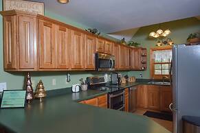Sparky's Lodge by Taylor Made Deep Creek